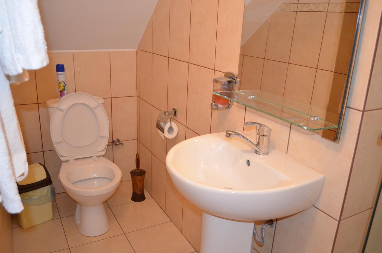 Hotel Fiyesta Starokostyantyniv Ngoại thất bức ảnh