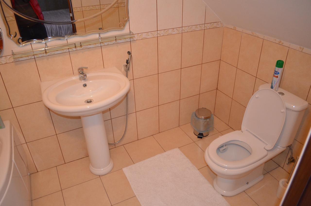 Hotel Fiyesta Starokostyantyniv Ngoại thất bức ảnh